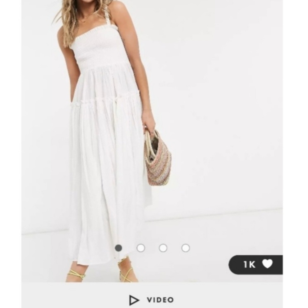 Elegant White Maxi Dress